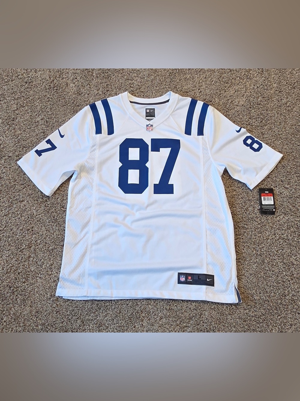 NWT Men’s Large Nike NFL Indianapolis Colts #87 Reggie Wayne Jersey